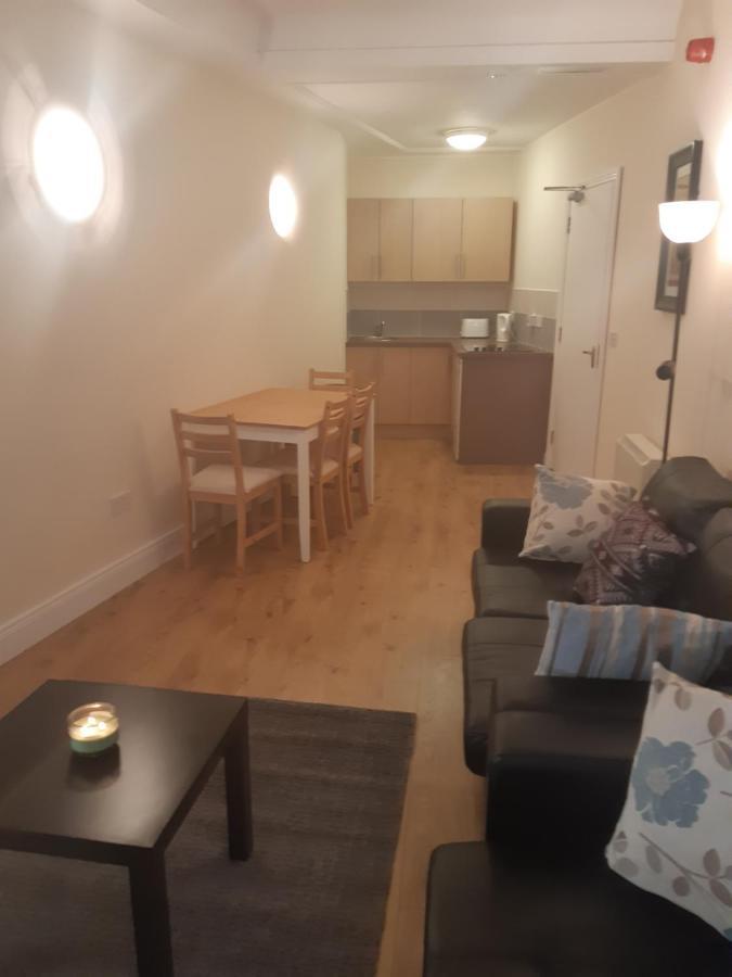 24 Beds In Carrick On Shannon Exterior foto