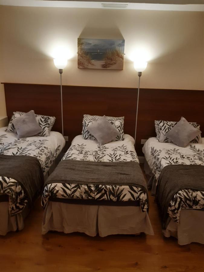 24 Beds In Carrick On Shannon Exterior foto