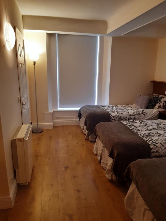 24 Beds In Carrick On Shannon Exterior foto
